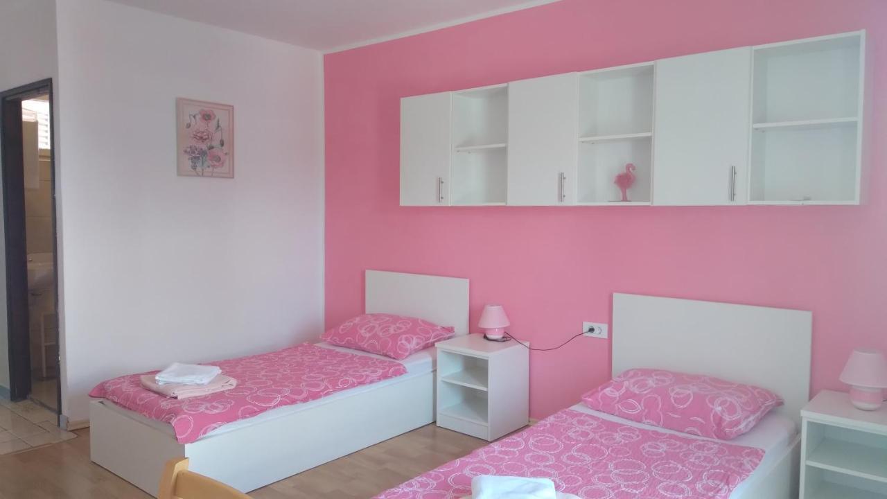 Apartmani "Lorenzo" Novaglia Esterno foto