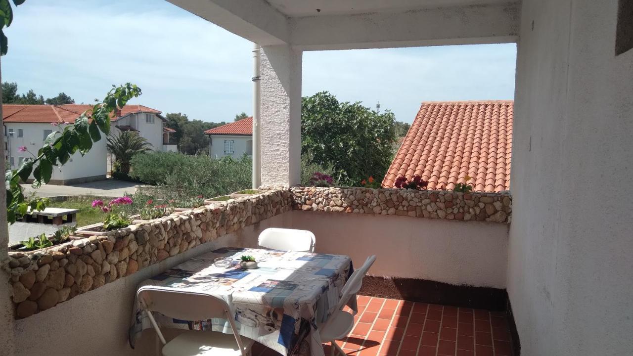 Apartmani "Lorenzo" Novaglia Esterno foto
