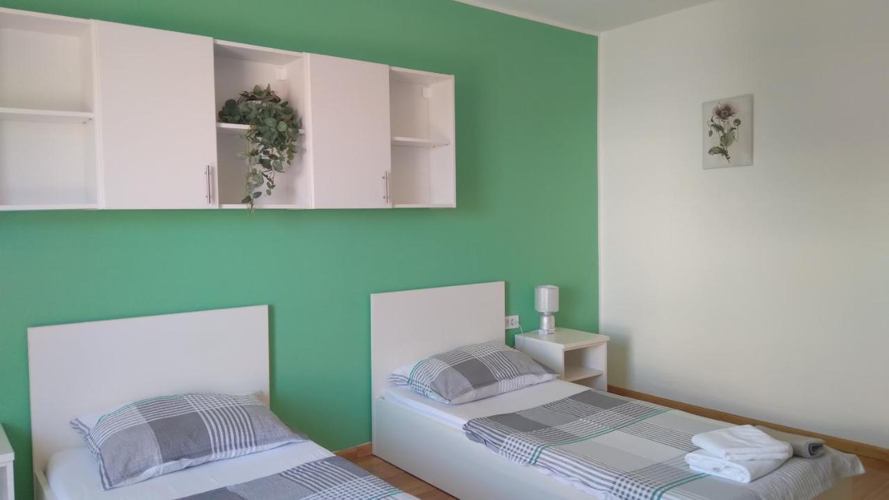 Apartmani "Lorenzo" Novaglia Esterno foto