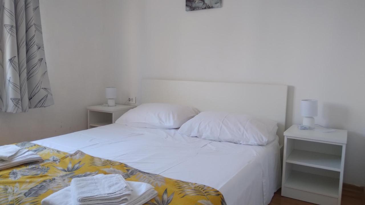 Apartmani "Lorenzo" Novaglia Esterno foto