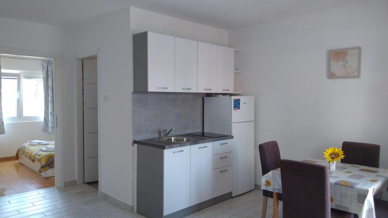 Apartmani "Lorenzo" Novaglia Esterno foto